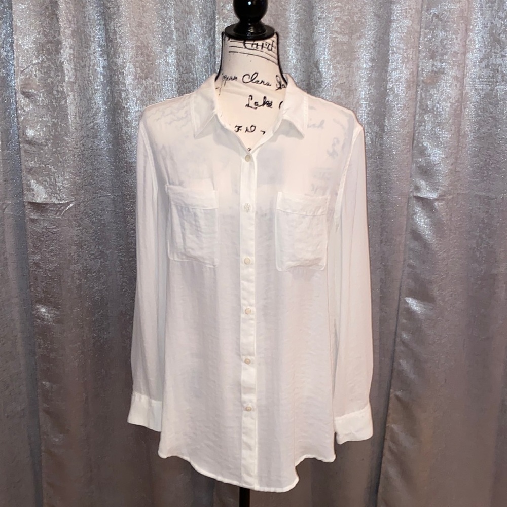 Like New a.n.a Sheer Blouse Size Medium